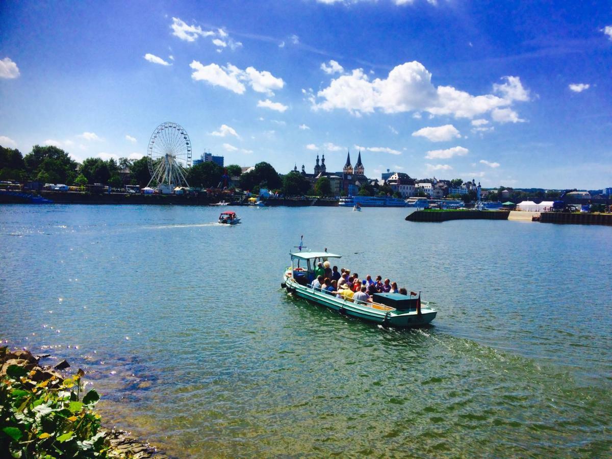Haus Am Ufer Mit Rheinpanoramablick Διαμέρισμα Κόμπλεντς Εξωτερικό φωτογραφία