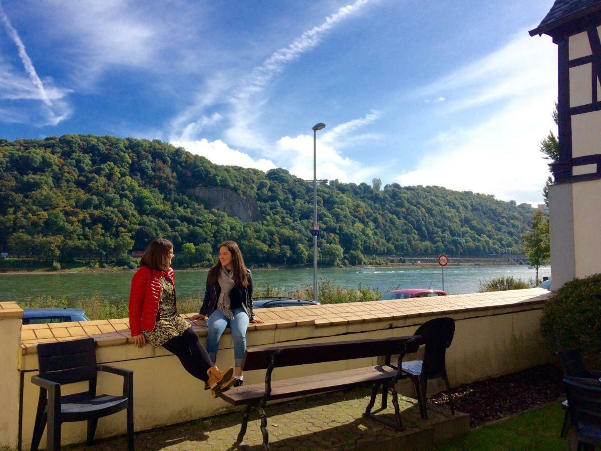 Haus Am Ufer Mit Rheinpanoramablick Διαμέρισμα Κόμπλεντς Εξωτερικό φωτογραφία